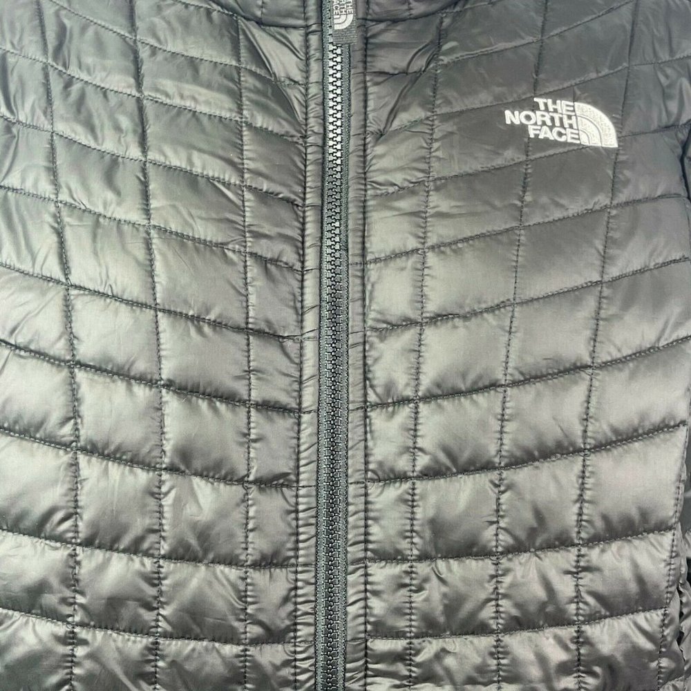 The North Face Thermoball Eco Girls Jacket - Picture 4 of 9
